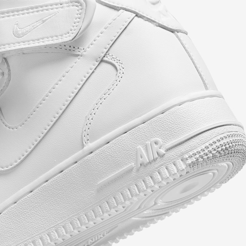 Las nuevas Nike Air Force 1 Fresh son unas zapatillas blancas