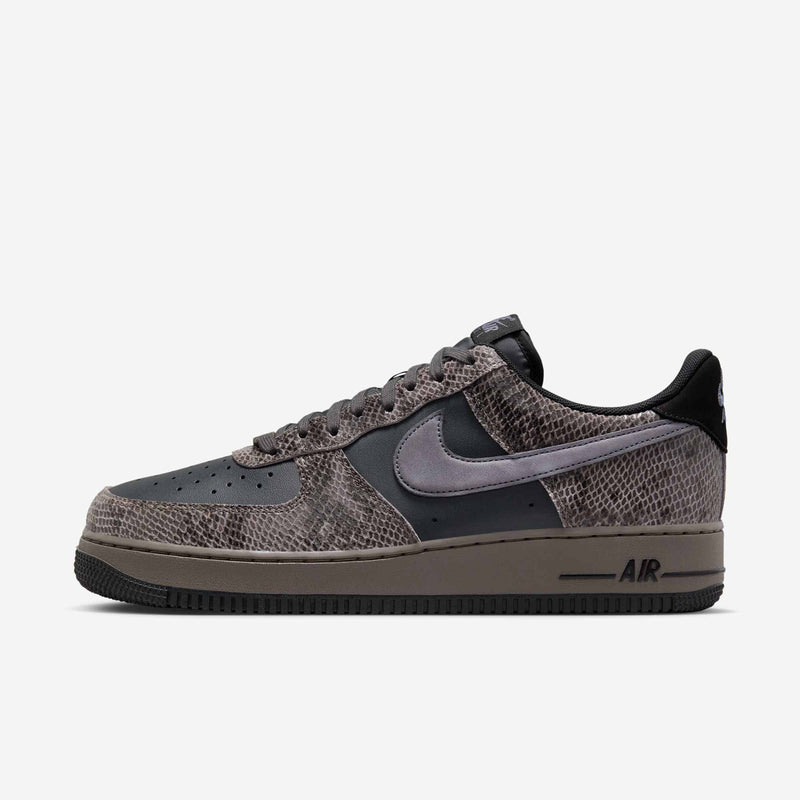 ZAPATILLAS NIKE AIR FORCE 1 '07 LV8
