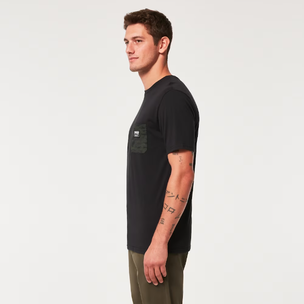 POLO OAKLEY CLASSIC B1B POCKET TEE